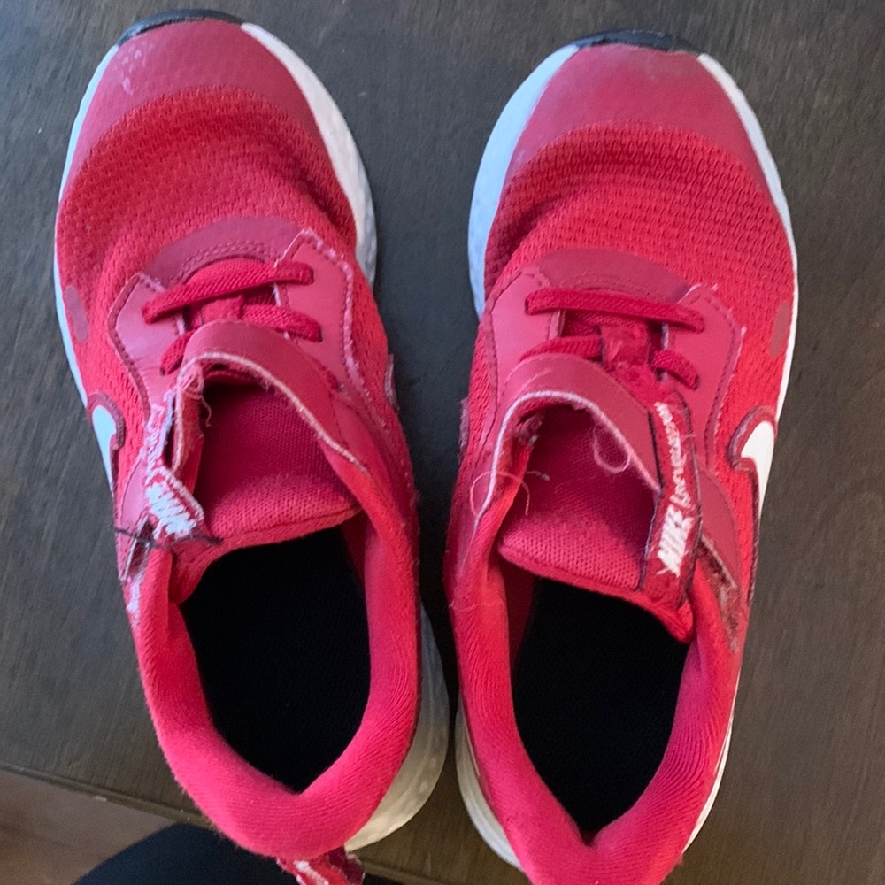 Boys Nike shoes.